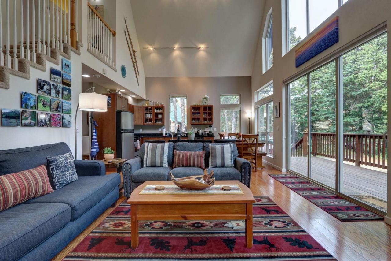 Hanging Glacier Chalet Girdwood Extérieur photo